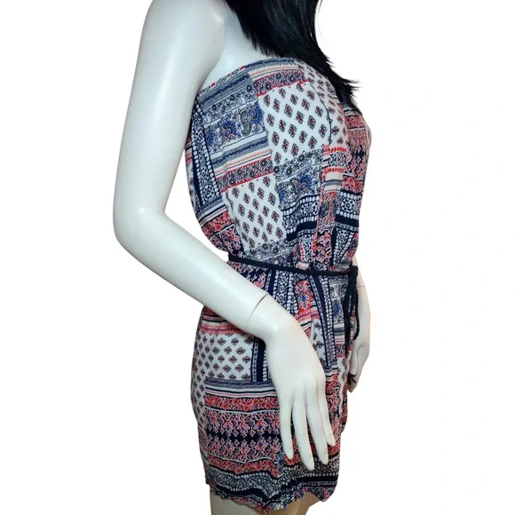 Three Pink Hearts Women Strapless Color block Romper Size Large - Image 4