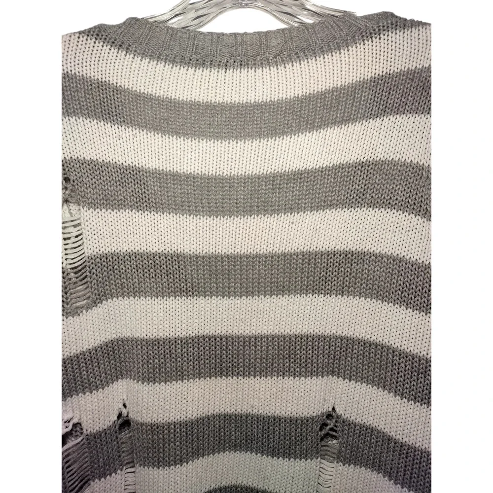 Forever 21 Cardigan Sweater Knit Button Front V-Neck Striped Gray Womens Medium - Image 5